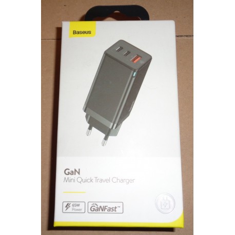 BASEUS GaN MINI QUICK TRAVEL CHARGE BS-E915 CARICABATTERIE