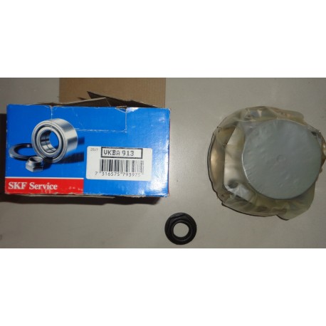 VKBA 913 SKF  Kit cuscinetto ruota  PER  SAAB  9000